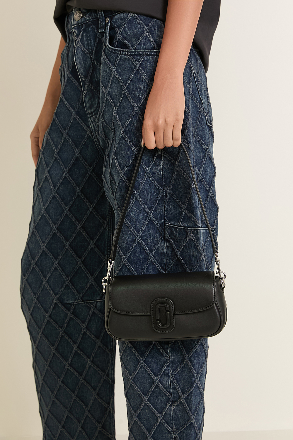 תיק כתף תלתן סמול MARC JACOBS